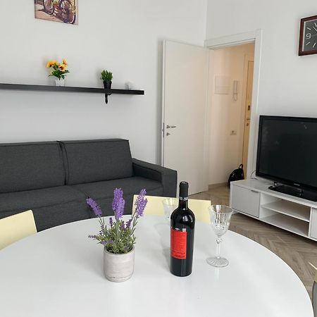 Residenza Letizia Apartment Olginate Екстериор снимка